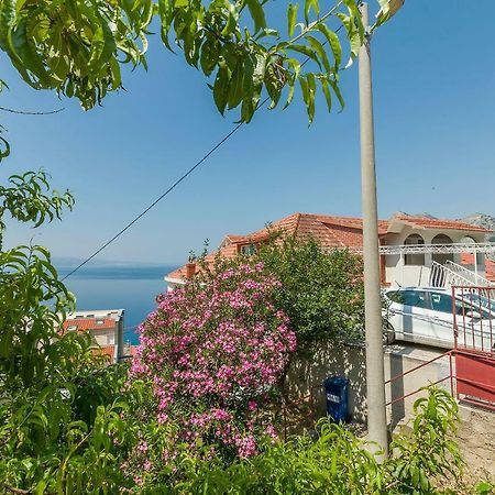 Apartment Marijana Omis Exterior photo