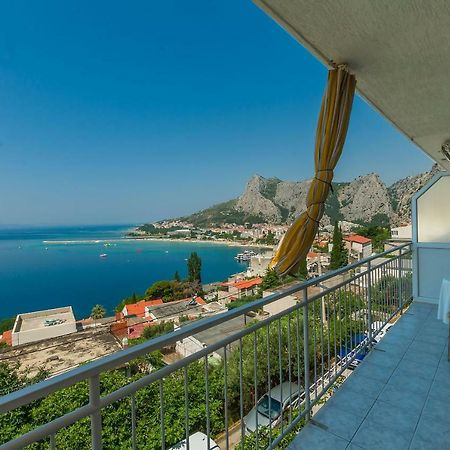 Apartment Marijana Omis Exterior photo