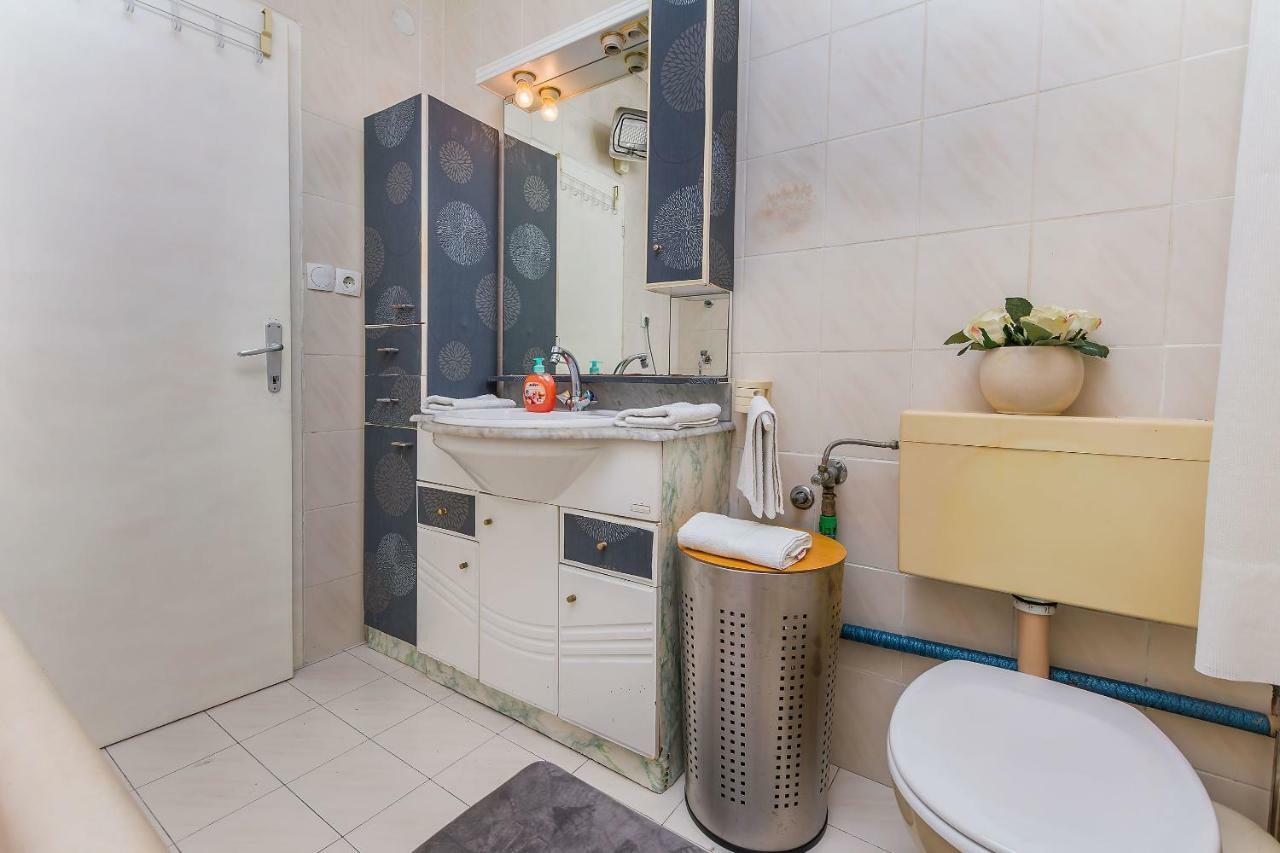 Apartment Marijana Omis Exterior photo